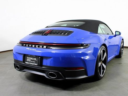 Certified 2025 Porsche 911 Carrera image 9