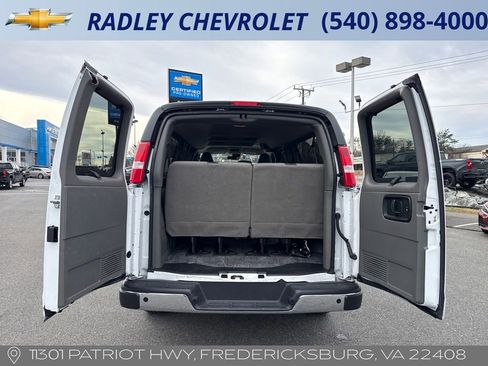 Certified 2024 Chevrolet Express 3500 LT w/ LT Preferred Equipment Group image 11