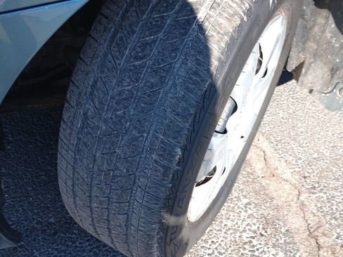 Used 2010 Toyota Camry image 23