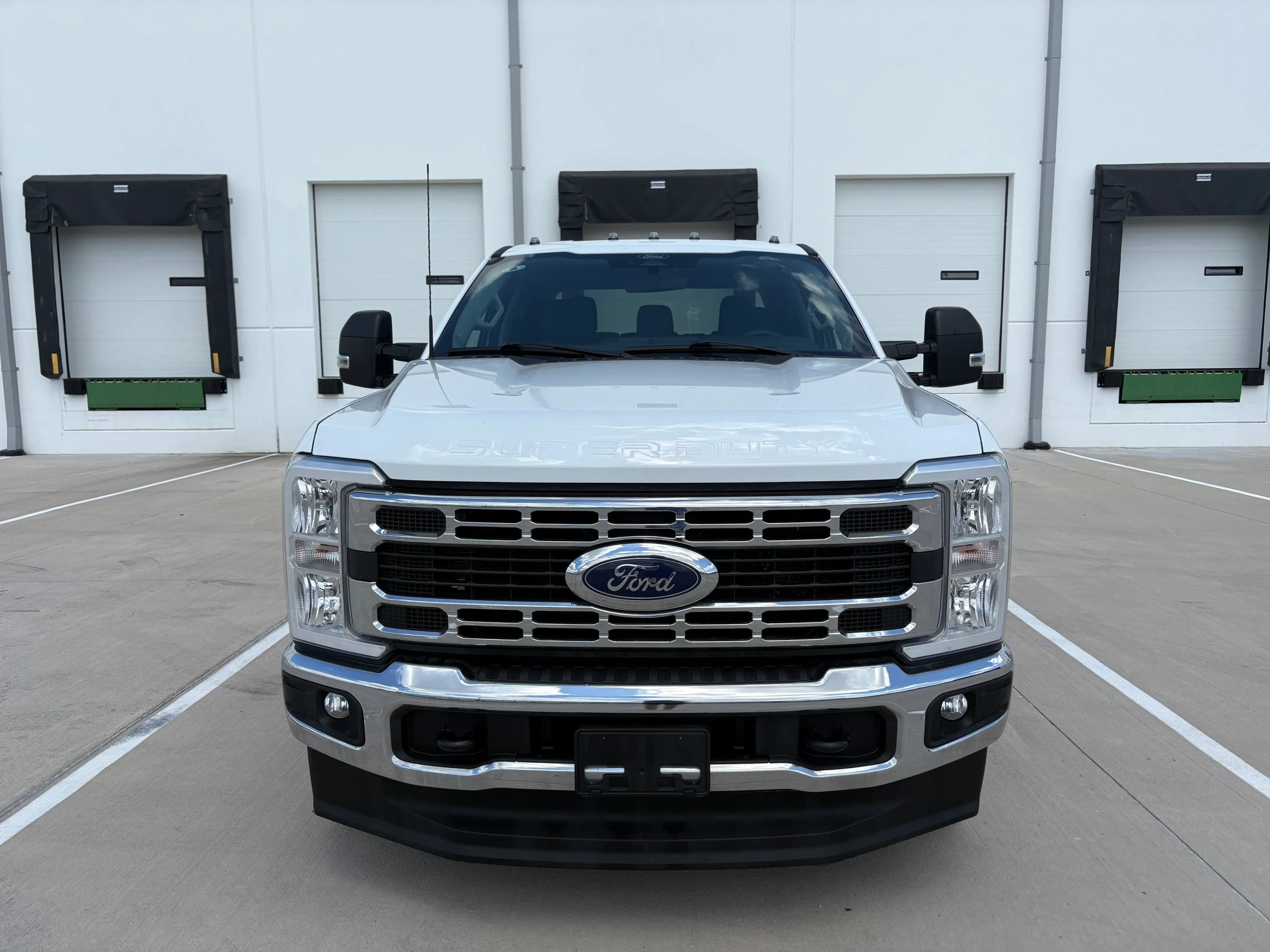 Used 2024 Ford F350 XLT AWD/4WD image 9