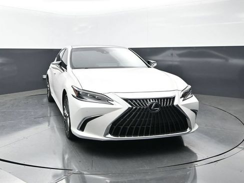 Used 2025 Lexus ES 350 Ultra Luxury w/ Accessory Package (Z1) FWD image 5