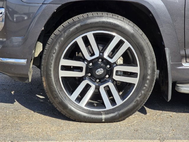 Used 2017 Toyota 4Runner Limited RWD image 4
