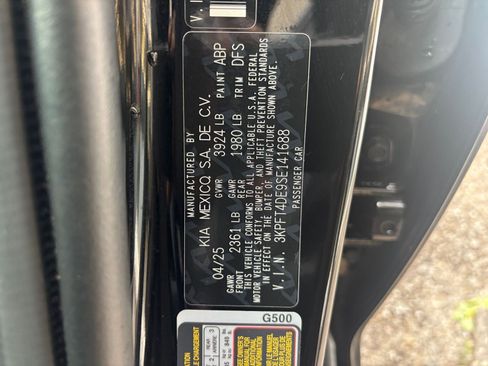 Used 2025 Kia K4 FWD image 30