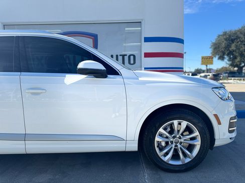 Used 2018 Audi Q7 3.0T Premium Plus w/ Premium Plus Package image 25