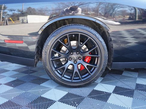 Used 2015 Dodge Challenger SRT Hellcat image 76
