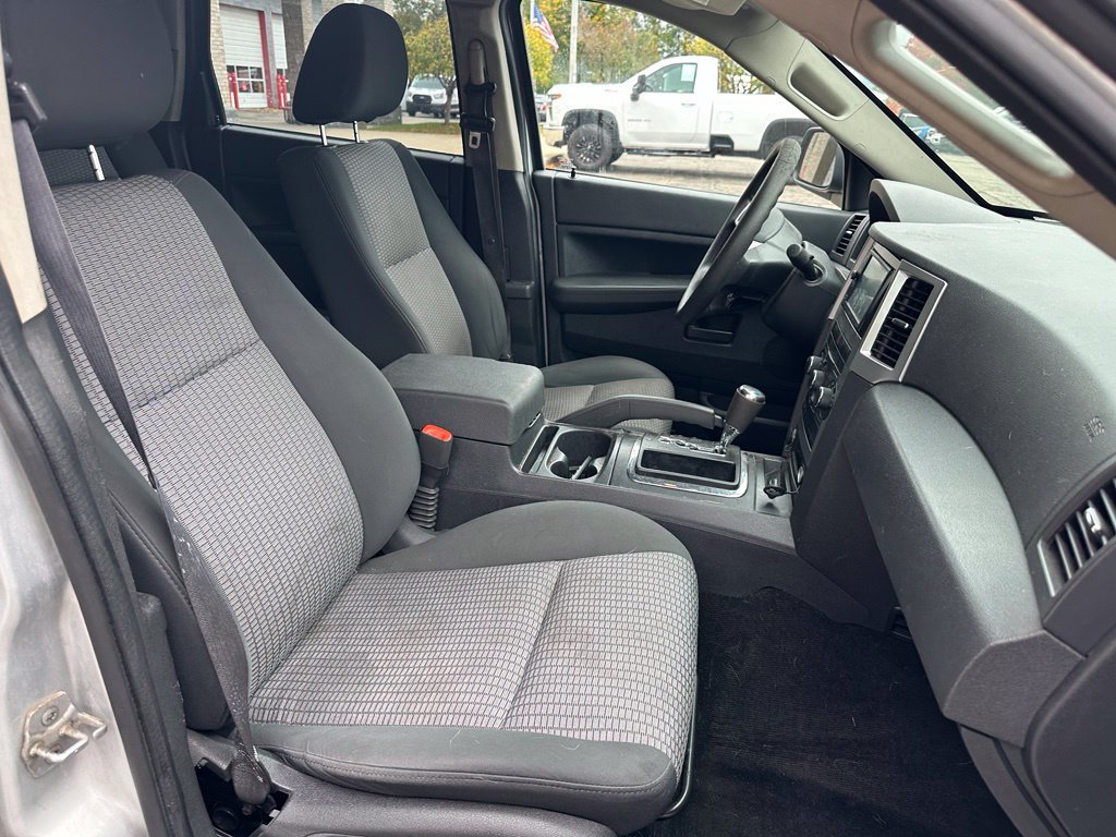 Used 2008 Jeep Grand Cherokee Laredo AWD/4WD image 27