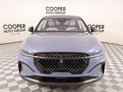New 2026 Lincoln Nautilus Premier w/ Jet Appearance Package AWD/4WD image 9