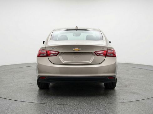 Used 2024 Chevrolet Malibu LT image 7