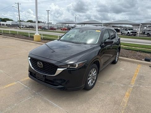 Used 2025 MAZDA CX-5 AWD 2.5 S w/ Select Package image 3