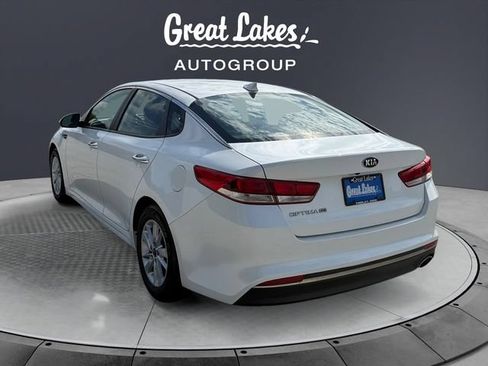 Used 2016 Kia Optima LX FWD image 3