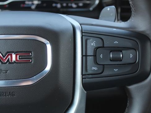 Used 2023 GMC Sierra 1500 SLT AWD/4WD image 25