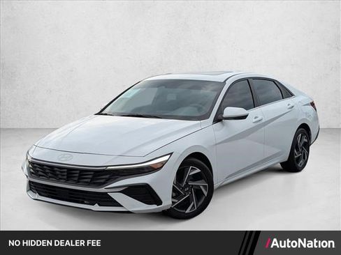 Used 2024 Hyundai Elantra SEL w/ Convenience Package FWD image 1