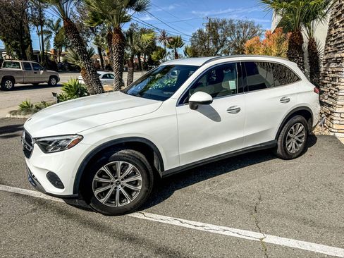 Used 2023 Mercedes-Benz GLC 300 4MATIC image 6