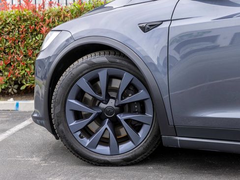Used 2022 Tesla Model X AWD/4WD image 7