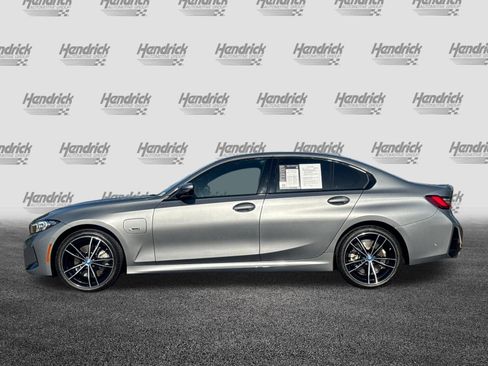 Used 2023 BMW 330e xDrive w/ M Sport Package AWD/4WD image 8