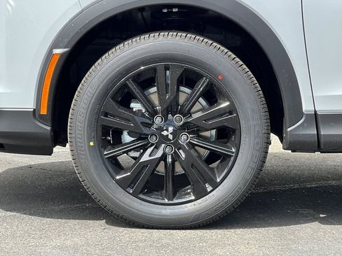 New 2026 Mitsubishi Eclipse Cross AWD image 25