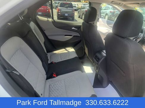 Used 2019 Chevrolet Equinox LT FWD image 12