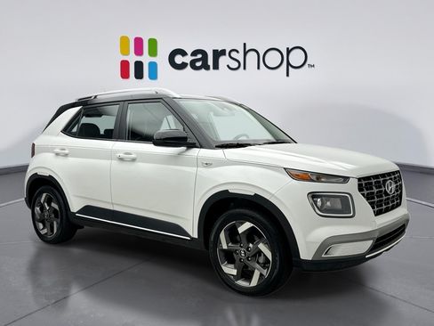 Used 2026 Hyundai Venue SEL FWD image 7