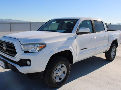 Used 2019 Toyota Tacoma SR5 image 6