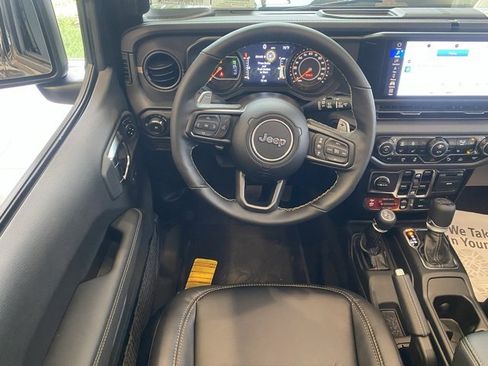 New 2025 Jeep Wrangler Unlimited Rubicon 392 image 36