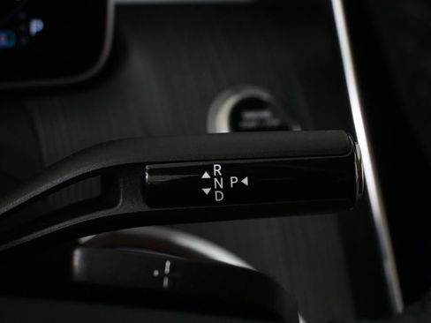 Used 2026 Mercedes-Benz C 300 Sedan image 15