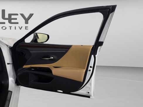 New 2025 Lexus ES 350 w/ Premium Package image 27