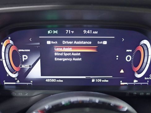 Used 2023 Nissan Rogue Platinum AWD/4WD image 17