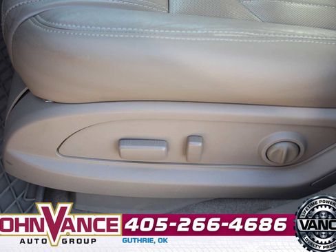 Used 2015 GMC Acadia Denali image 25