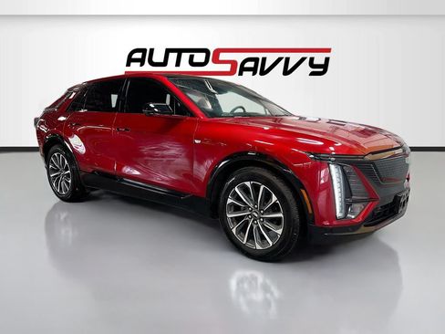 Used 2025 Cadillac Lyriq Sport AWD/4WD image 1