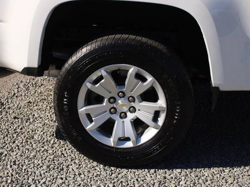 Used 2022 Chevrolet Colorado LT w/ Fleet Safety Package AWD/4WD image 7