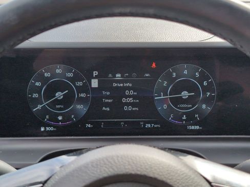 Used 2024 Kia Seltos SX image 18