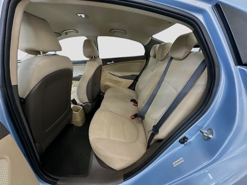 Used 2014 Hyundai Accent GLS FWD image 27