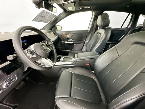 New 2025 Mercedes-Benz GLA 250 image 22
