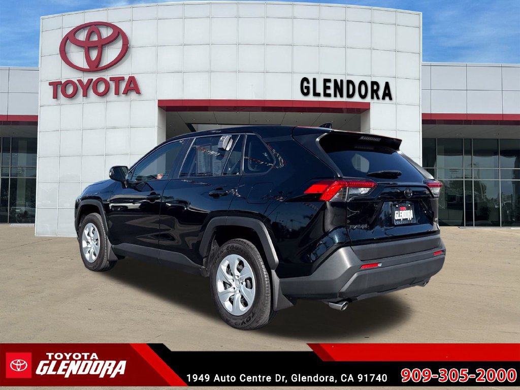 Certified 2025 Toyota RAV4 LE FWD image 7