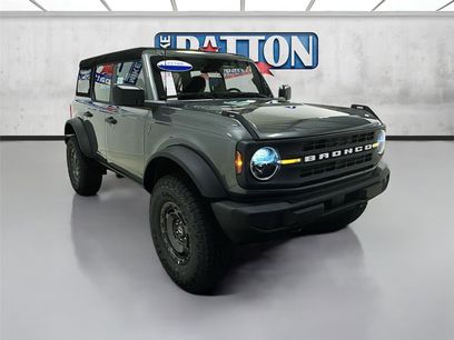 New 2025 Ford Bronco 4-Door w/ Sasquatch Package