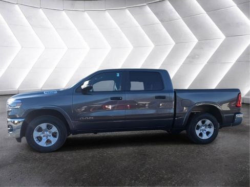 New 2025 RAM 1500 Big Horn AWD/4WD image 2