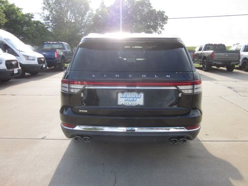 Used 2020 Lincoln Aviator Reserve w/ Elements Package Plus AWD/4WD image 5