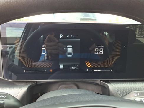 Used 2025 Kia K4 FWD image 15