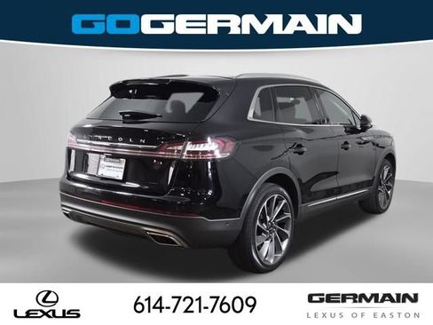Used 2023 Lincoln Nautilus Reserve w/ Equipment Group 202A AWD/4WD image 8