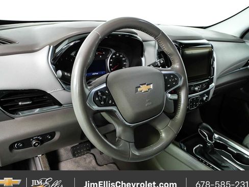 Certified 2021 Chevrolet Traverse LT AWD/4WD image 4