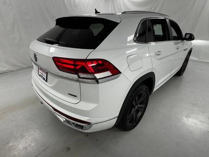 Used 2022 Volkswagen Atlas Cross Sport SEL R-Line