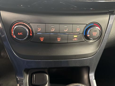 Used 2017 Nissan Sentra SR Turbo w/ SR Turbo Premium Package image 26