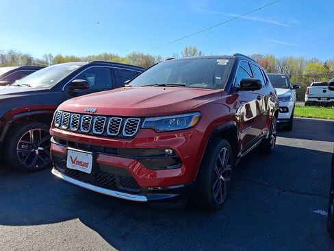 New 2025 Jeep Compass Limited w/ Elite Group AWD/4WD image 3