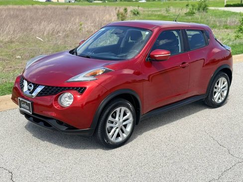 Used 2016 Nissan Juke S AWD/4WD image 6