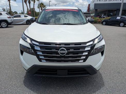 Certified 2024 Nissan Rogue S FWD image 9