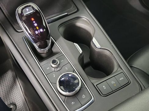 Used 2022 Cadillac XT4 Sport w/ Enhanced Visibility Package FWD image 30