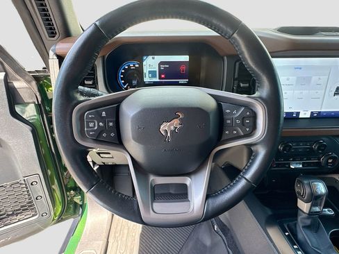 Used 2024 Ford Bronco Outer Banks AWD/4WD image 9
