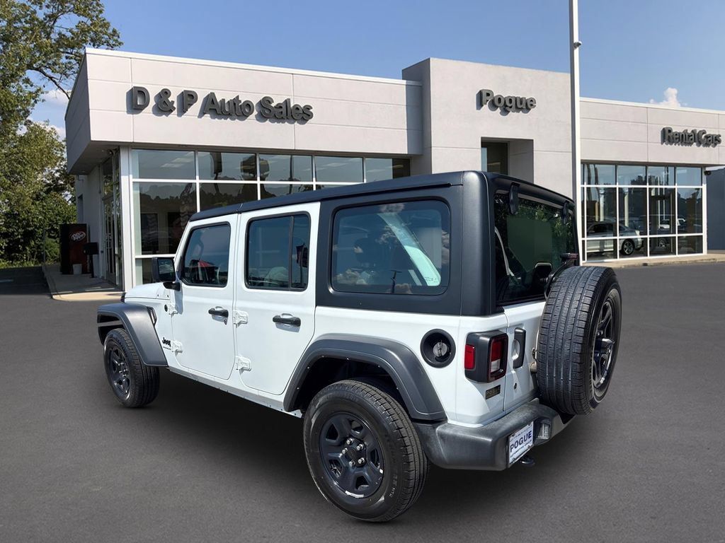 Used 2024 Jeep Wrangler Unlimited Sport AWD/4WD image 3