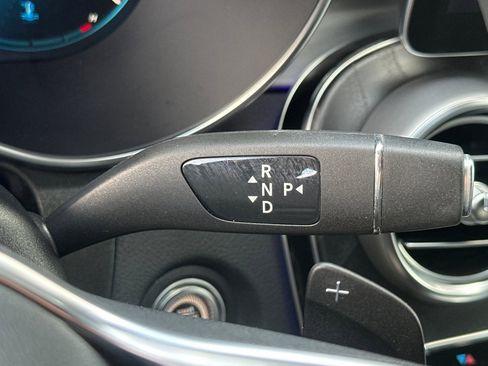 Certified 2022 Mercedes-Benz GLC 300 w/ Premium Package Lite image 21