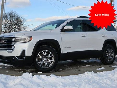 Used 2021 GMC Acadia SLT w/ Technology Package image 1